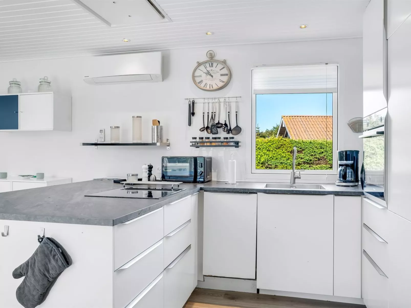 "Stina" - 600m from the sea-Binnen