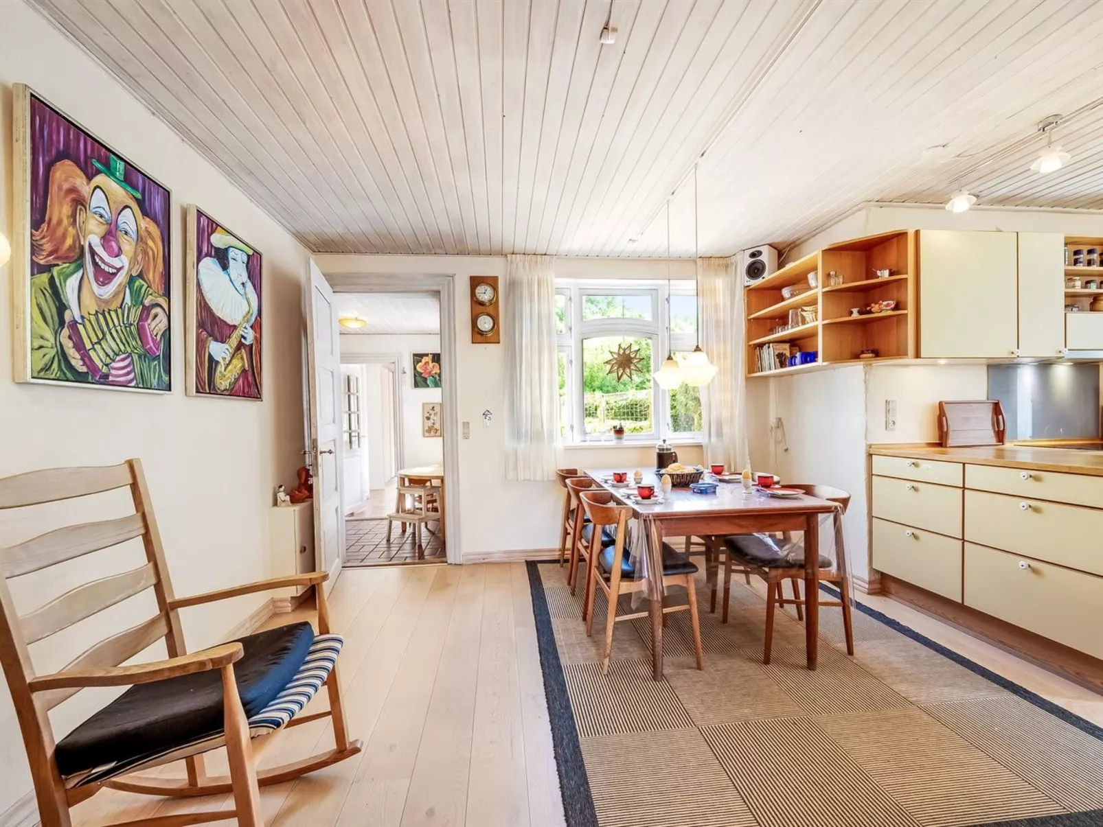 "Kajsa" - 6km from the sea-Binnen