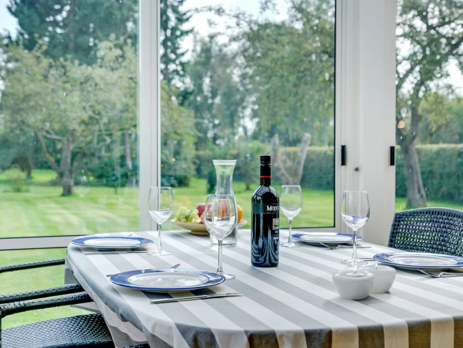 "Leani" - 200m from the sea-Binnen