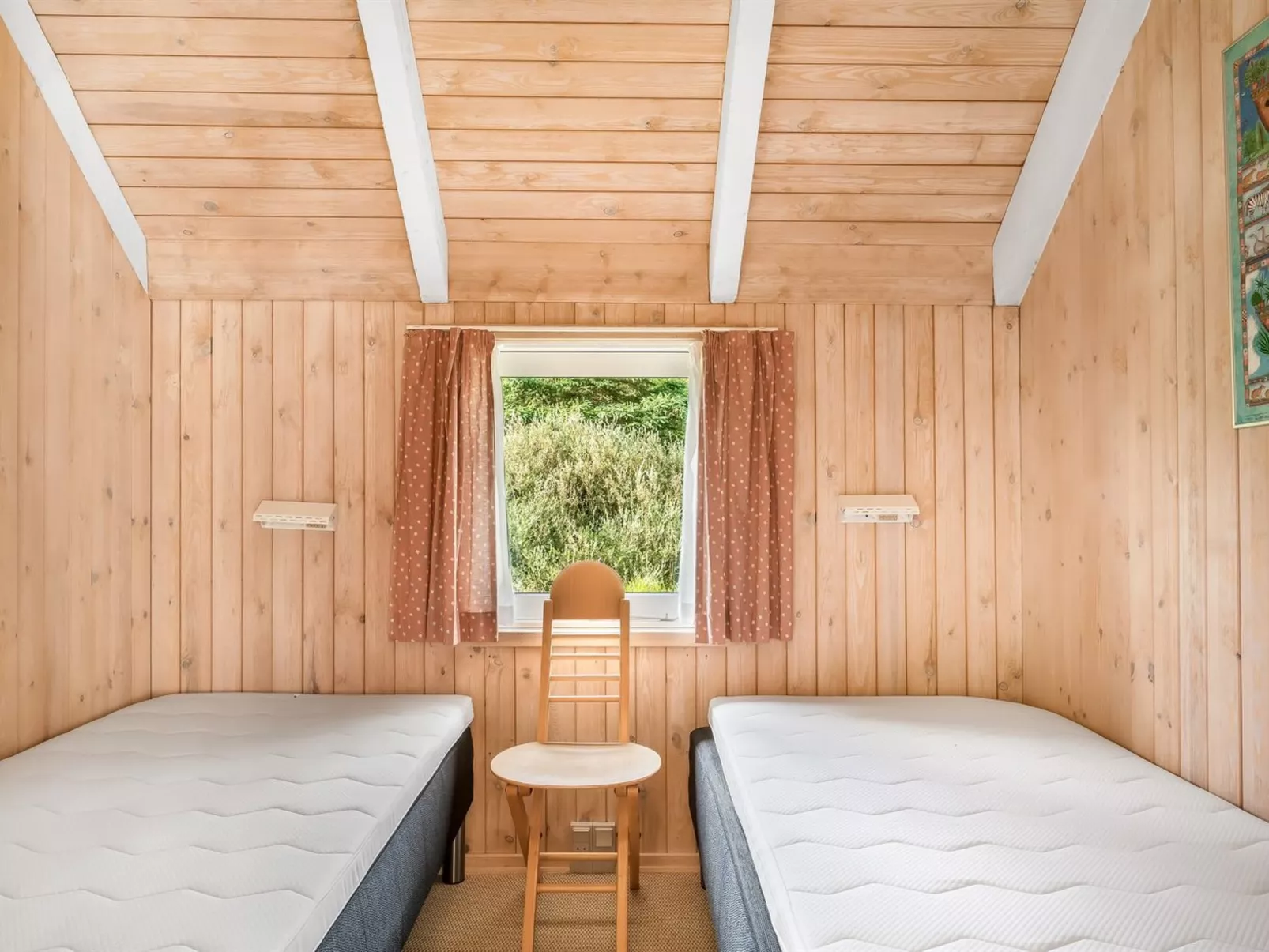 "Elenor" - 1.1km from the sea-Binnen