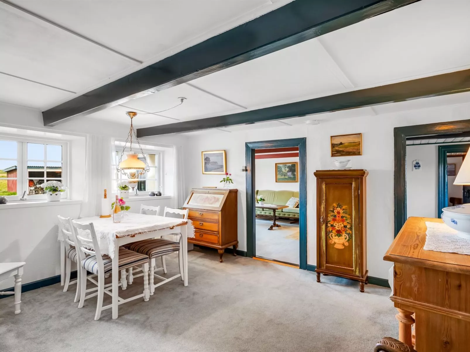 "Vili" - 100m from the sea-Binnen