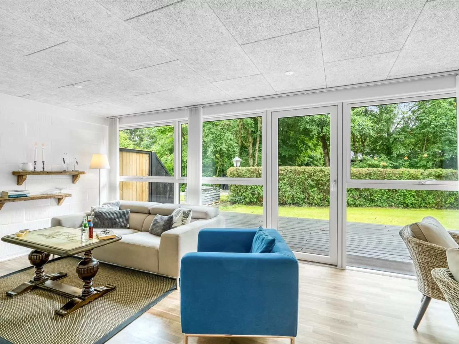 "Lyra" - 500m to the fjord-Binnen