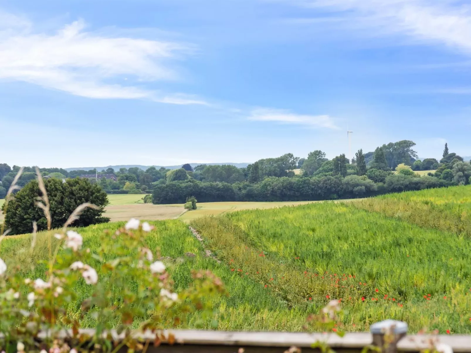 "Keyla" - 2.3km from the sea-Buiten