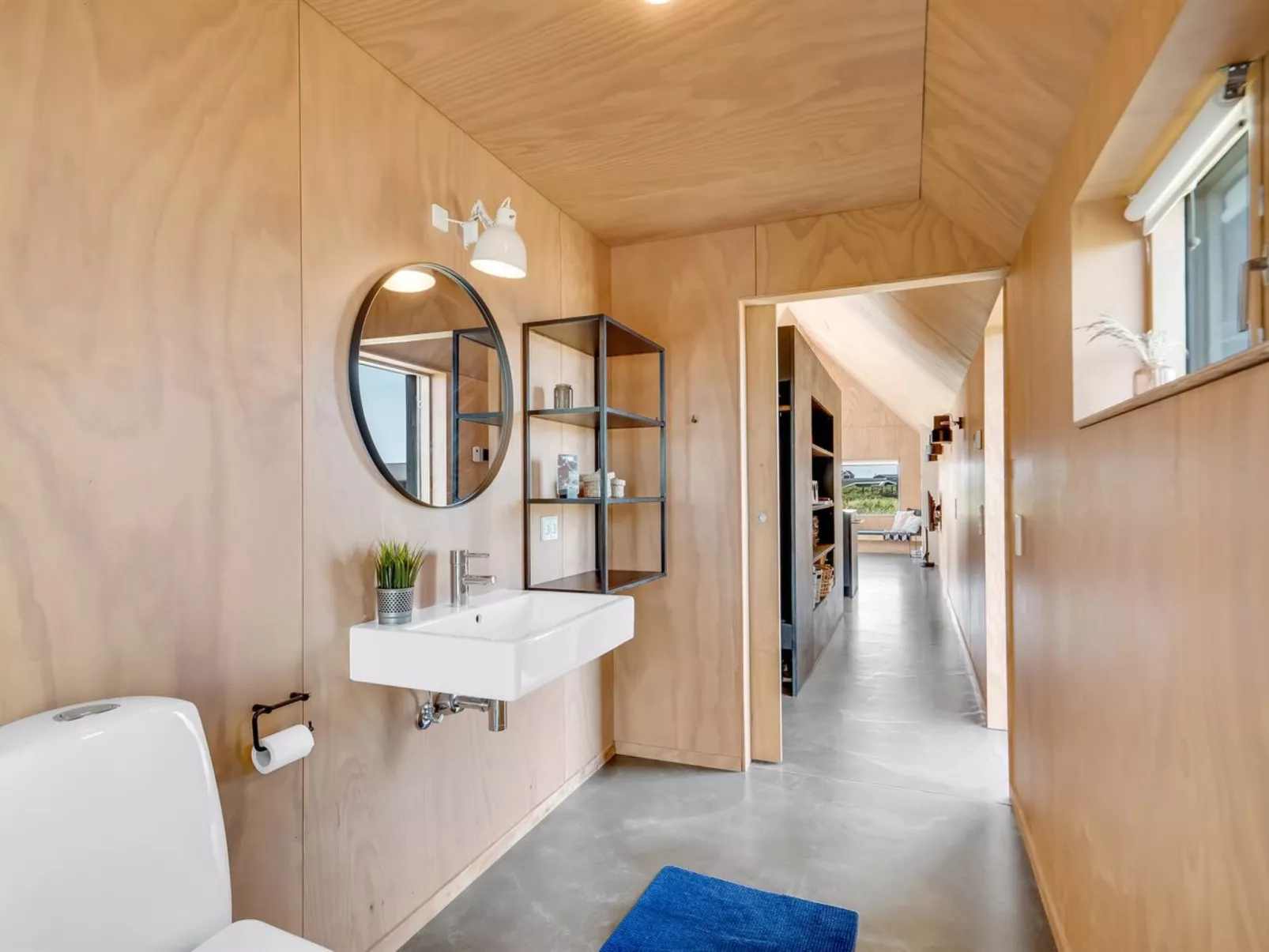 "Onni" - 250m from the sea-Binnen