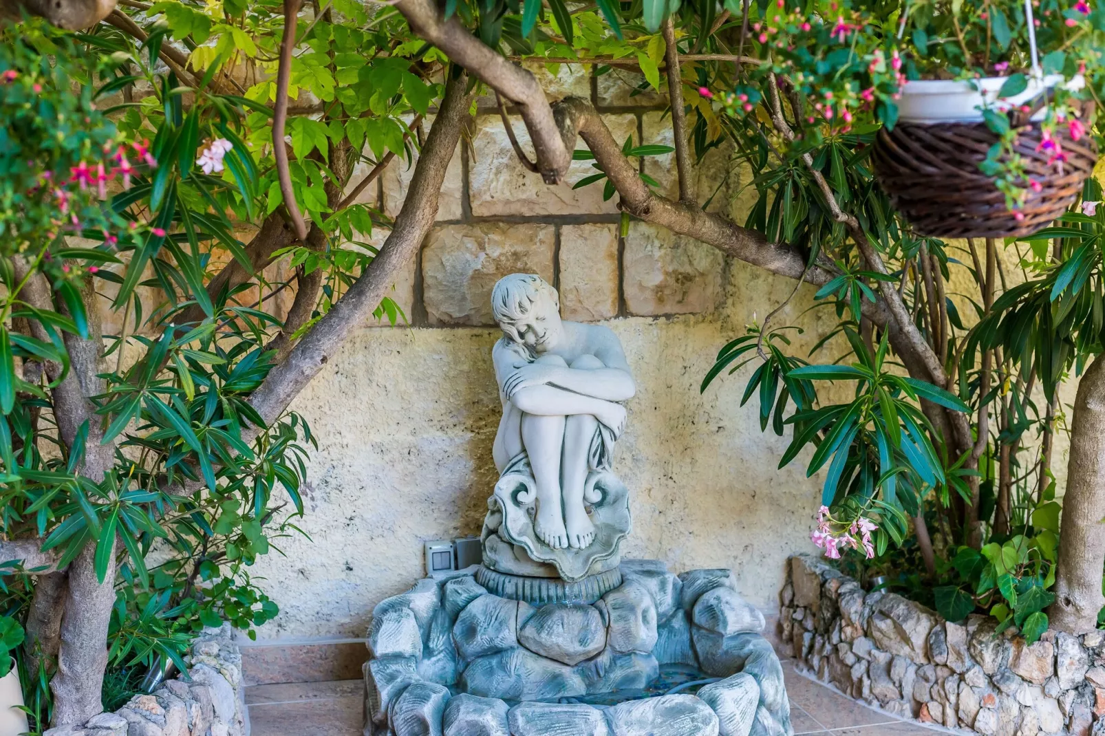 Apartments Aura - Comfort Studio Apartment 7 with shared swimming pool-Buitenlucht