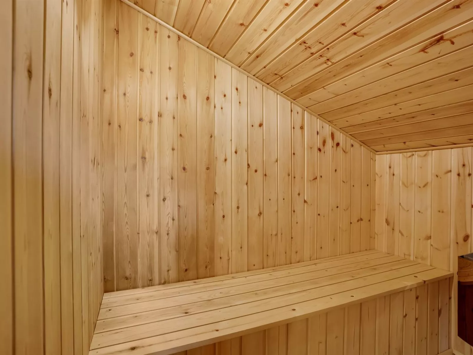 "Alvina" - 45m from the sea-Binnen