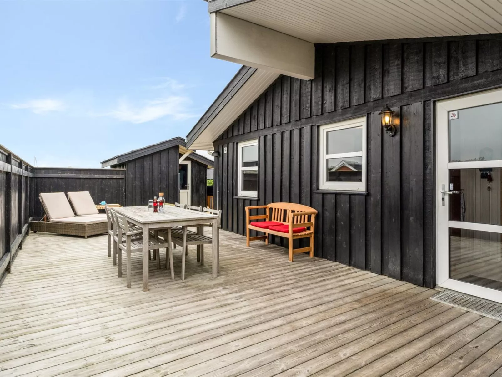 "Apelone" - 280m from the sea-Buiten