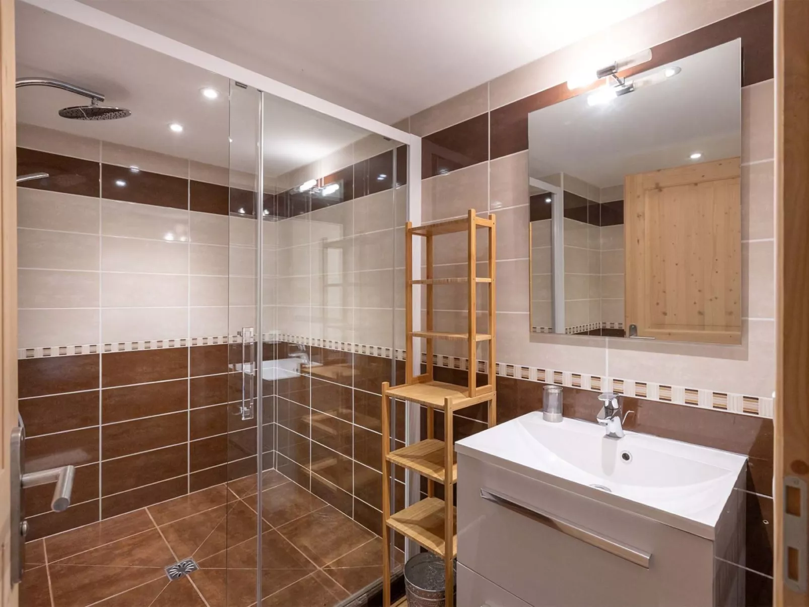 Chalets Les Amis-Binnen