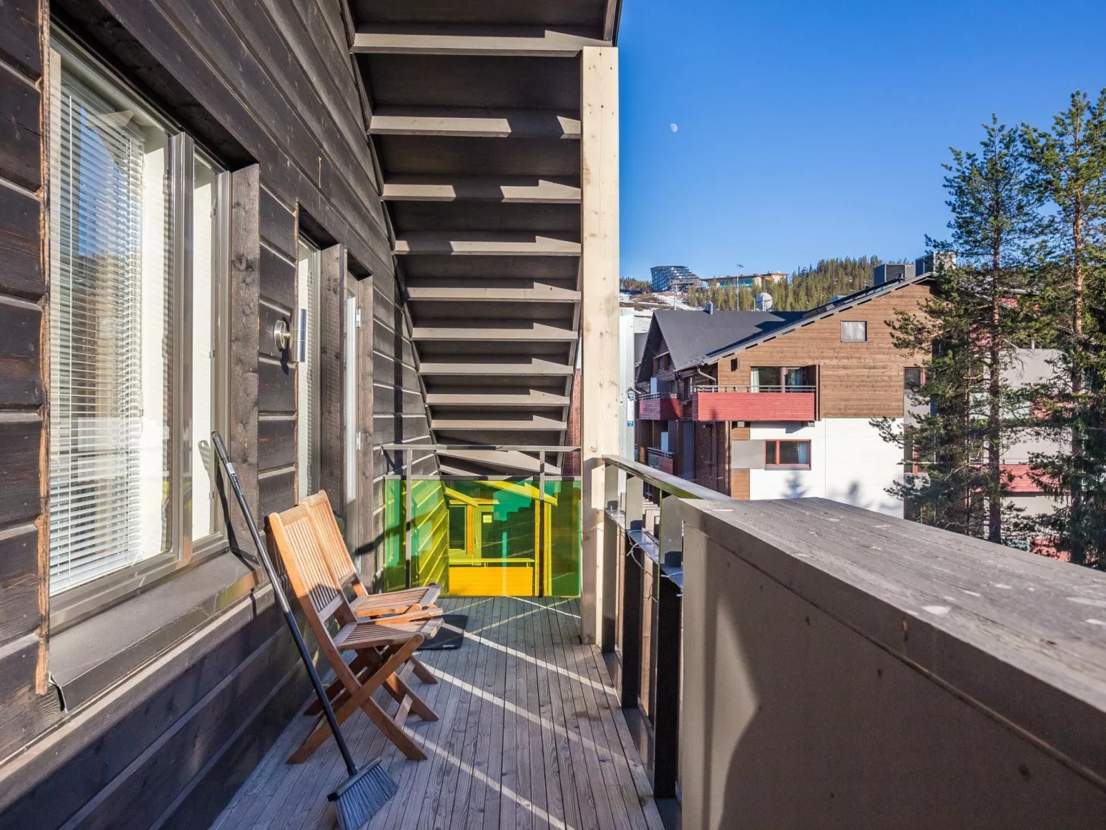 Levin stara c 15-Binnen