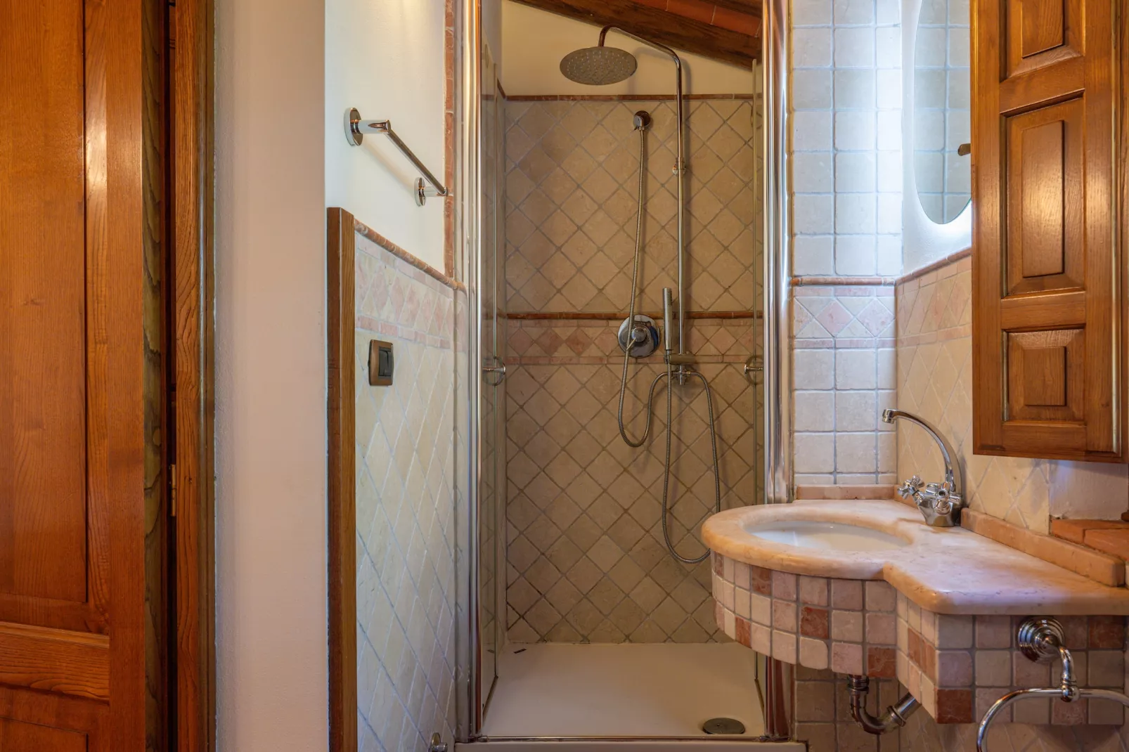 Tenuta del Serra-Badkamer