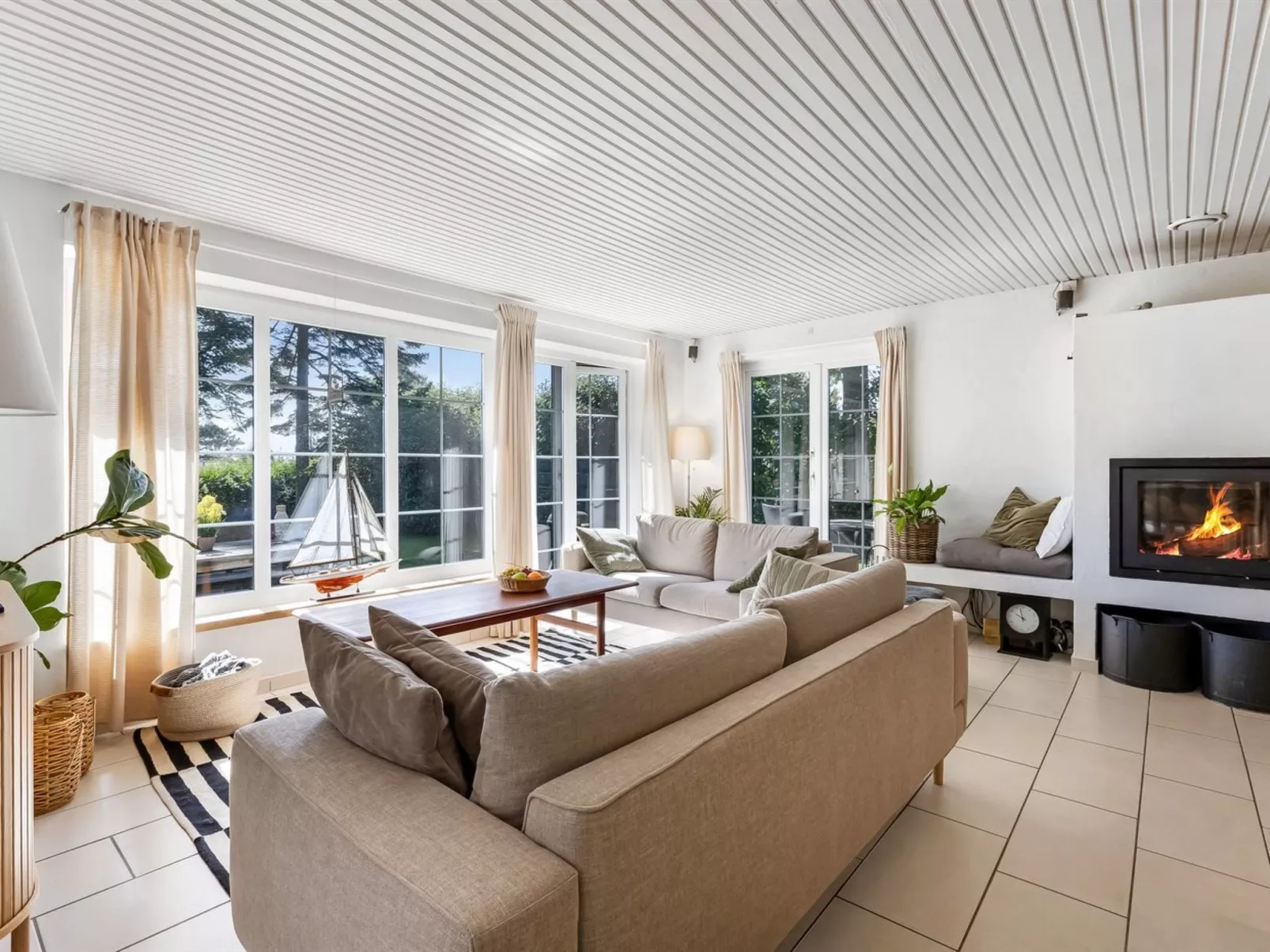 "Matild" - 250m from the sea-Binnen