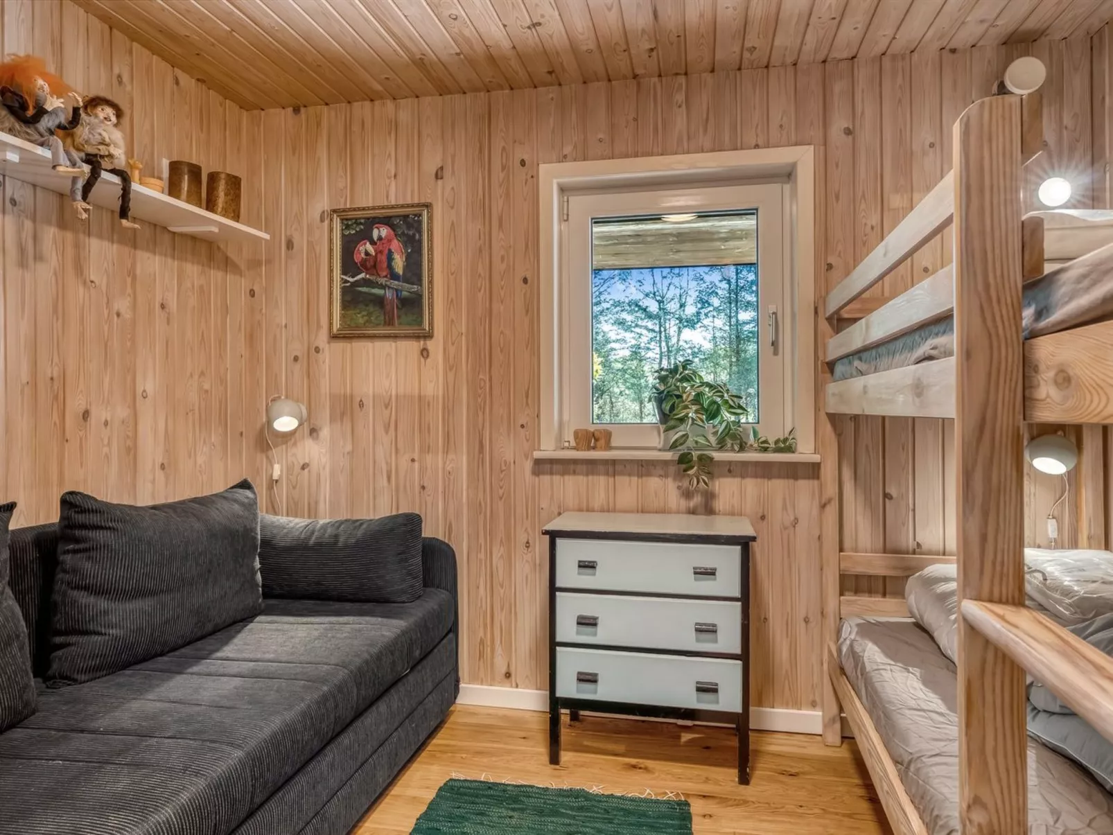 "Riitta" -  from the sea-Binnen