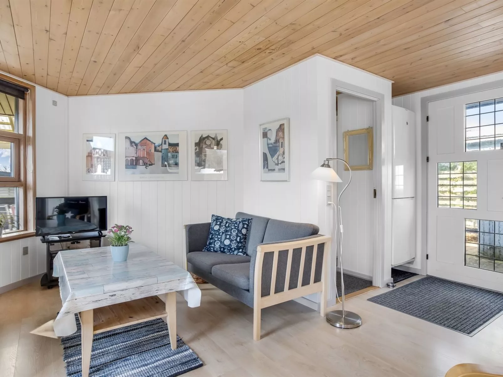 "Terttu" - 250m from the sea-Binnen