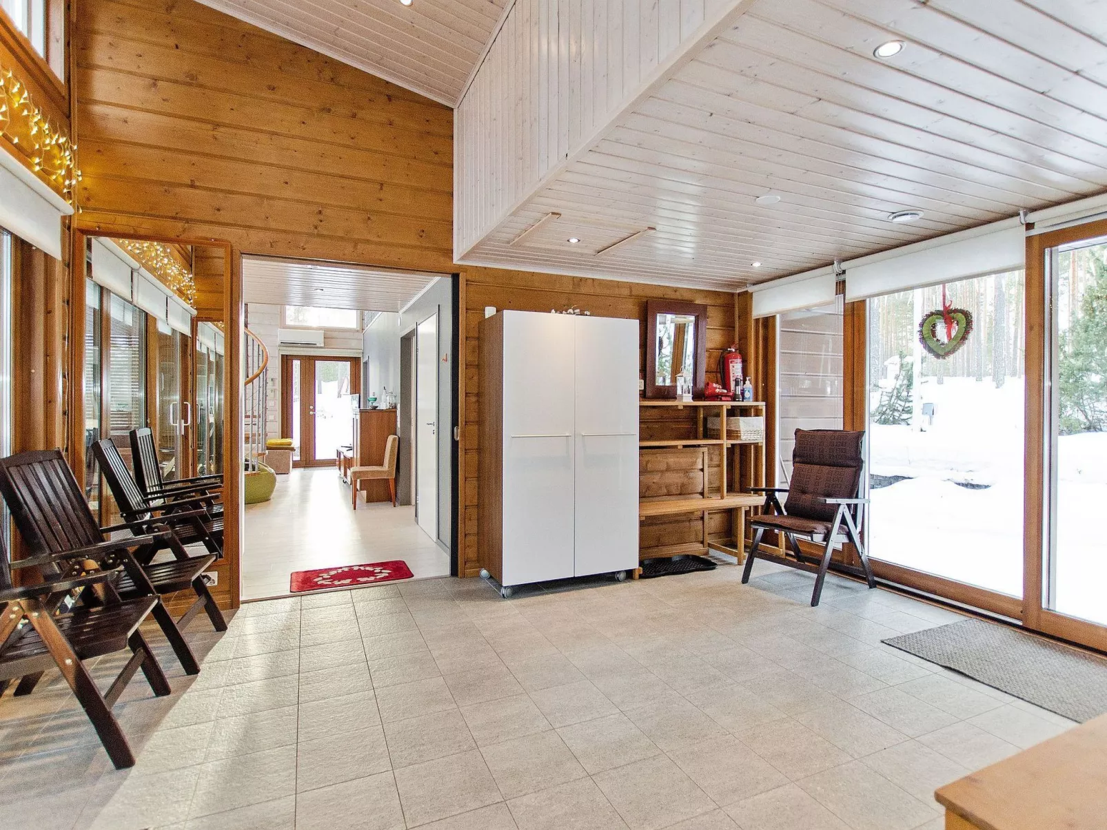 Pielislinna/loma-koli-Binnen