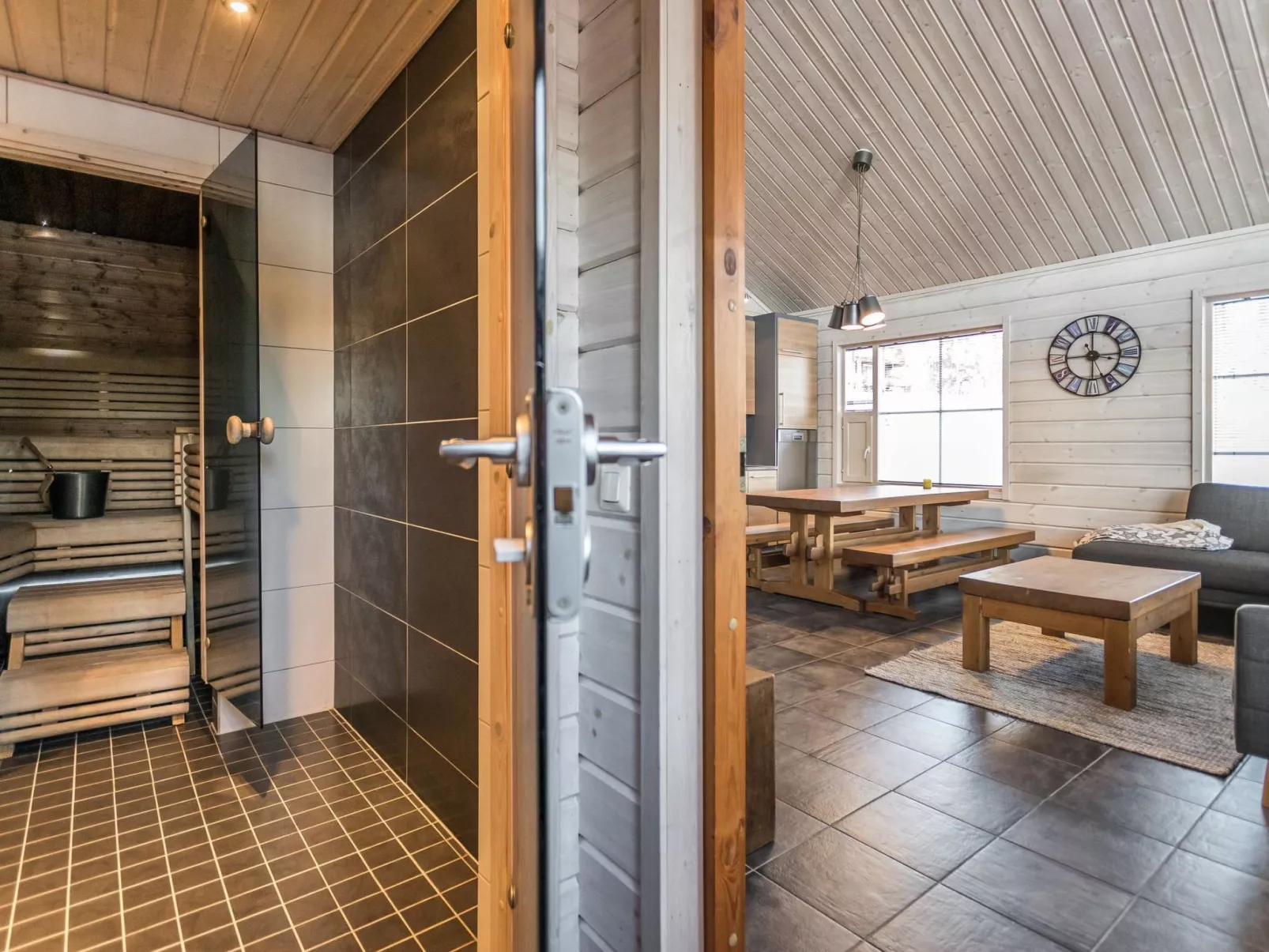 Aurinko-saaga 6 paritalo-Binnen