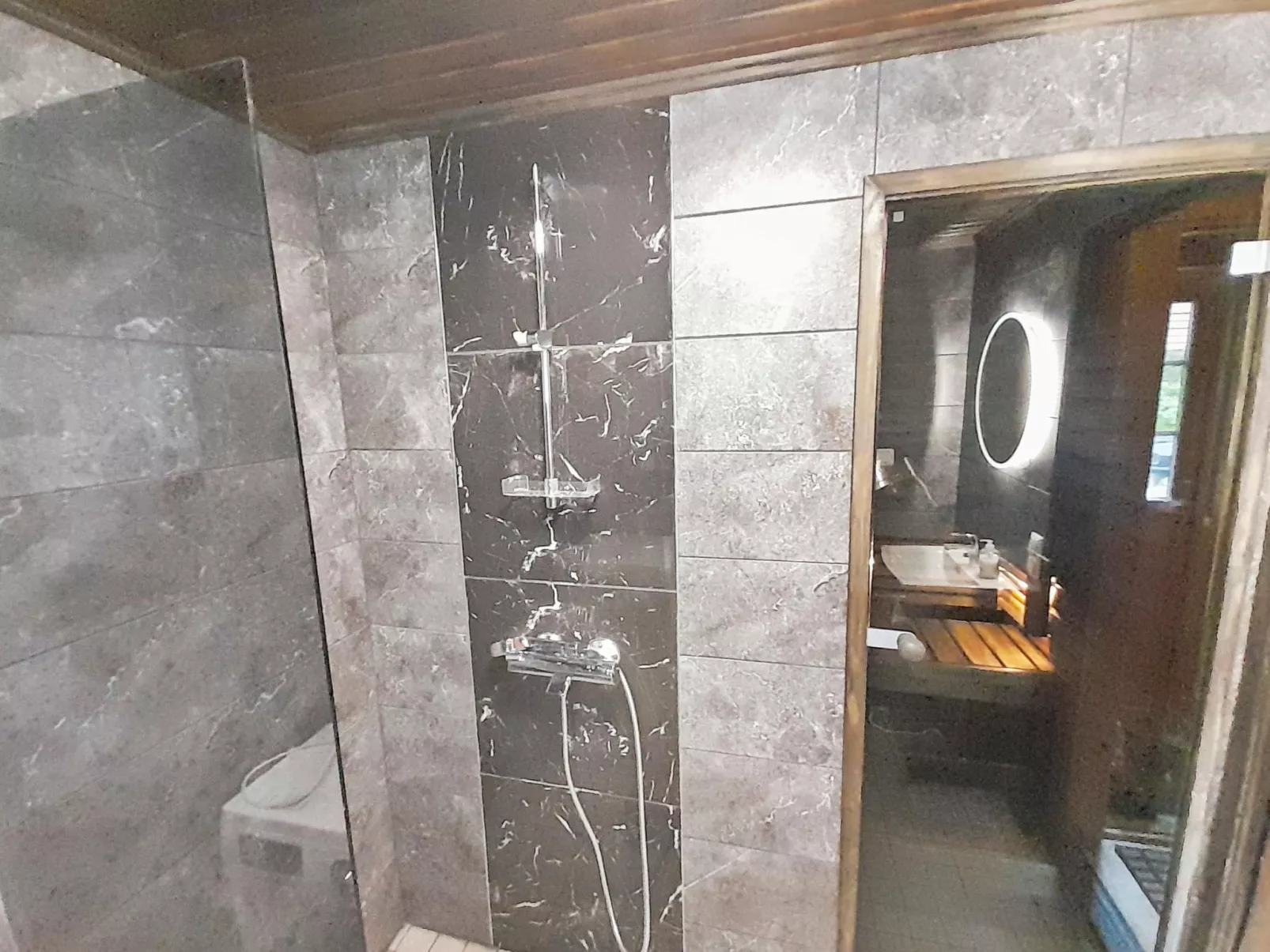 Rukan komia chalet-Binnen