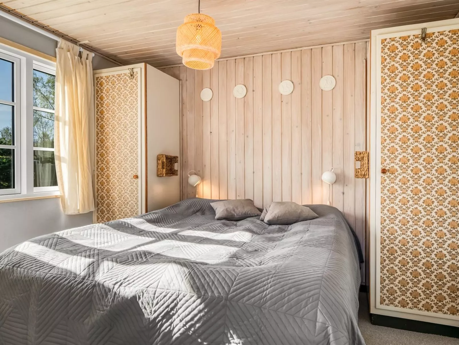 "Yaris" -  from the sea-Binnen