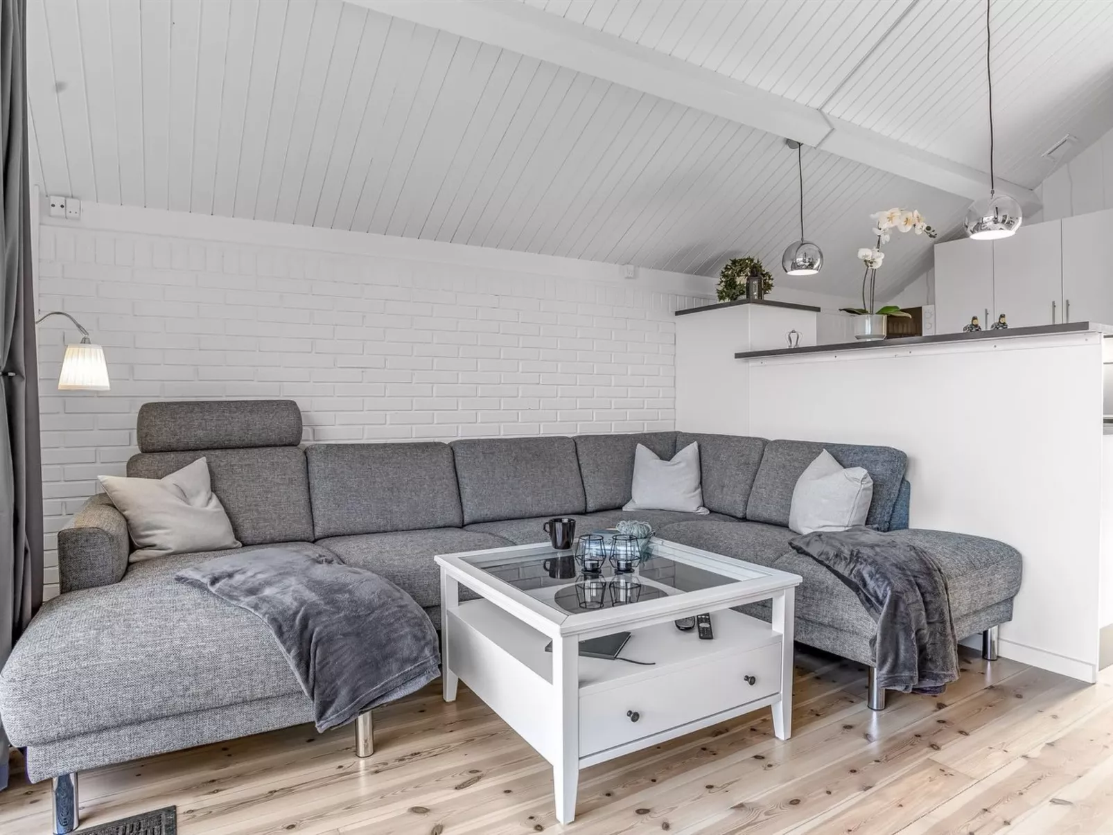 "Darina" - 150m from the sea-Binnen