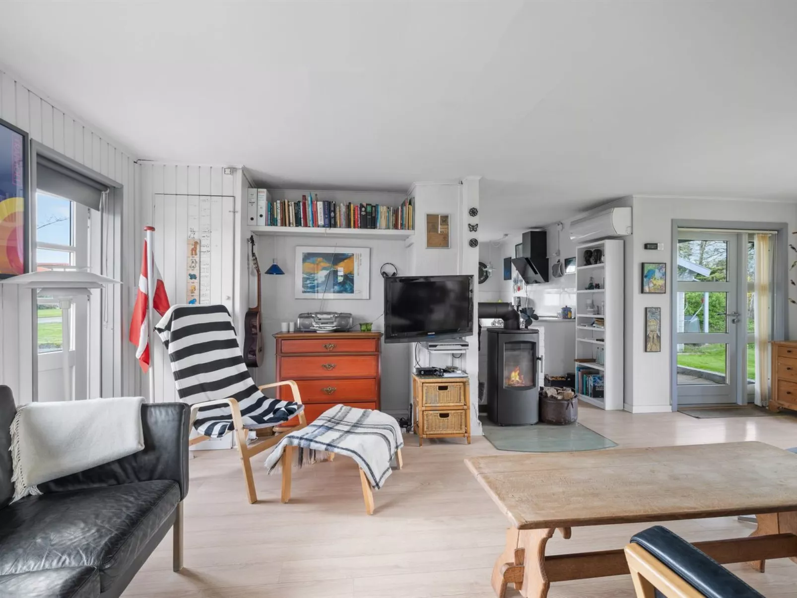 "Diuri" - 380m from the sea-Binnen