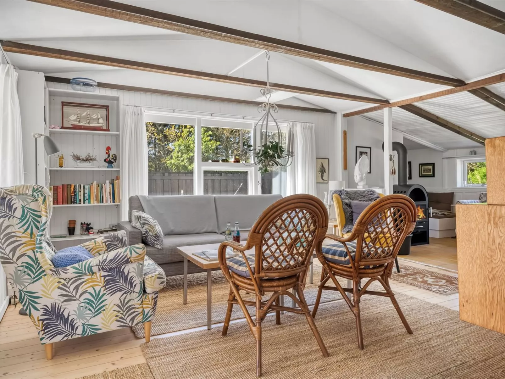 "Rieke" - 2km from the sea-Binnen