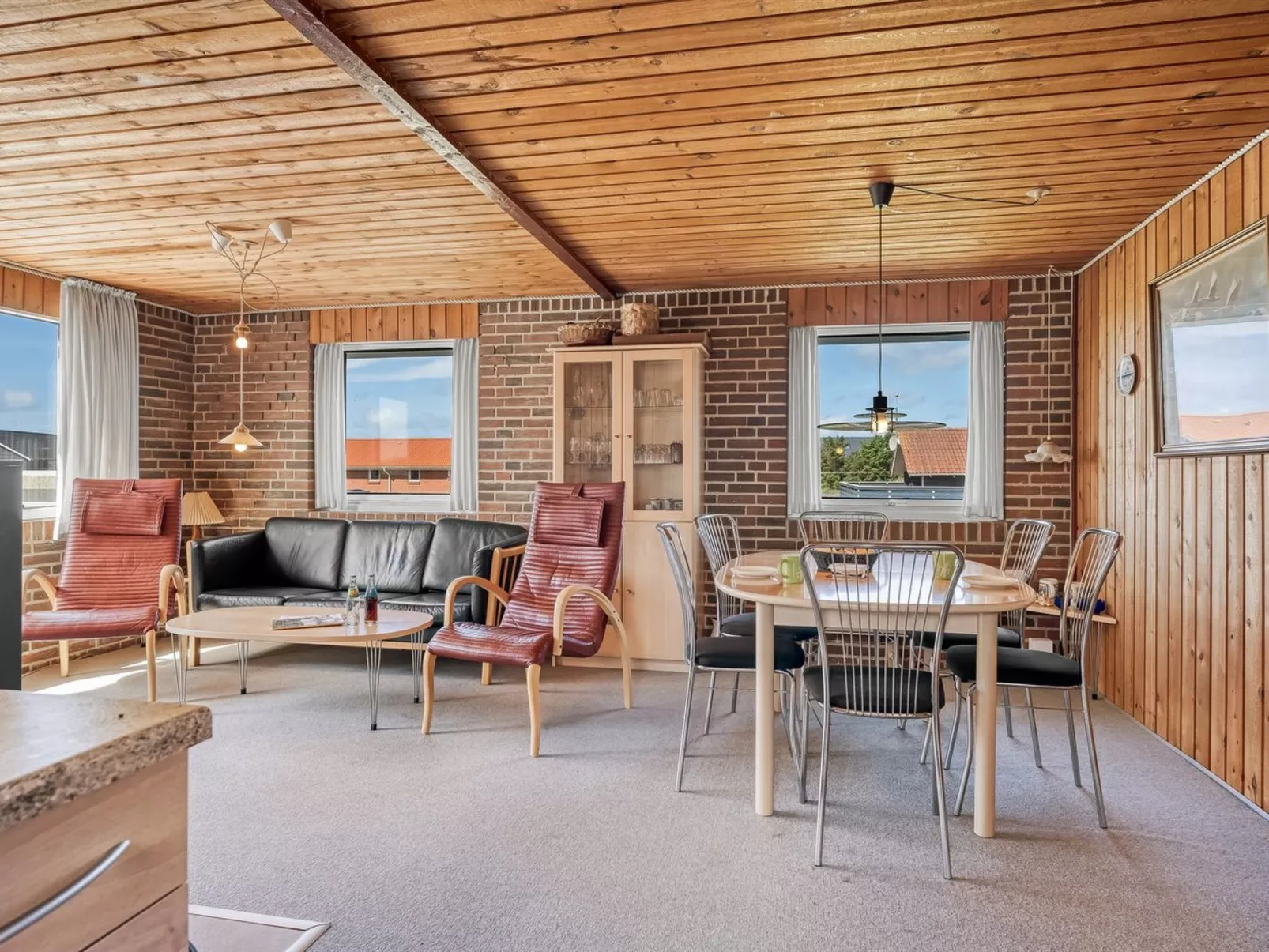 "Ava" - 350m from the sea-Binnen