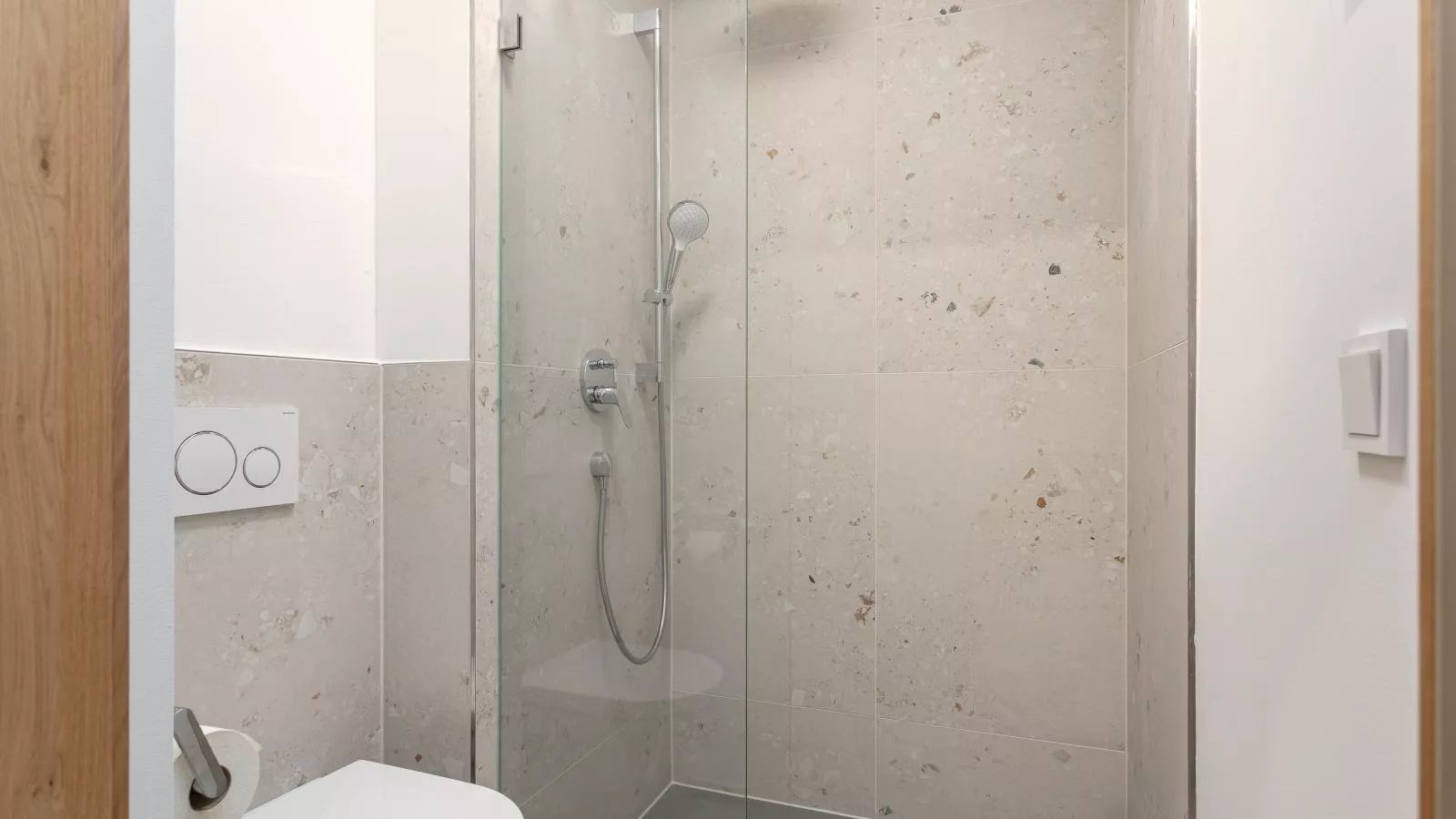 Hopfgarten Alpin Living Top 3 und 4-Badkamer