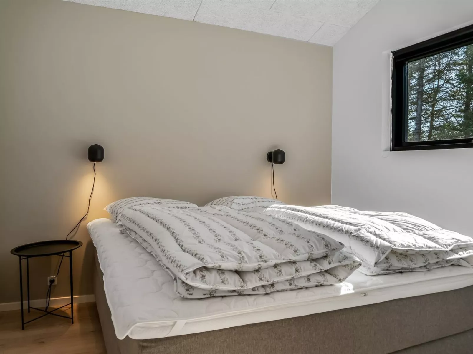 "Silja" - 900m from the sea-Binnen