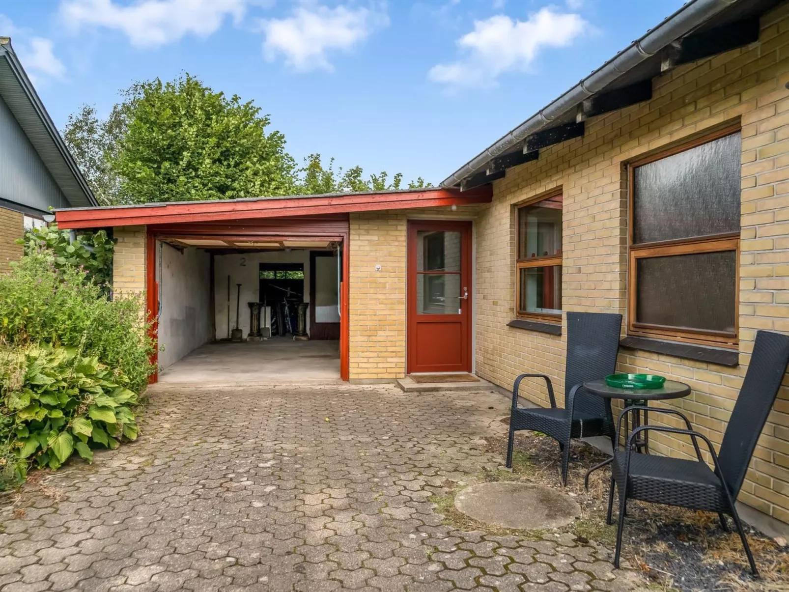 "Ilmo" - 1.9km from the sea-Buiten