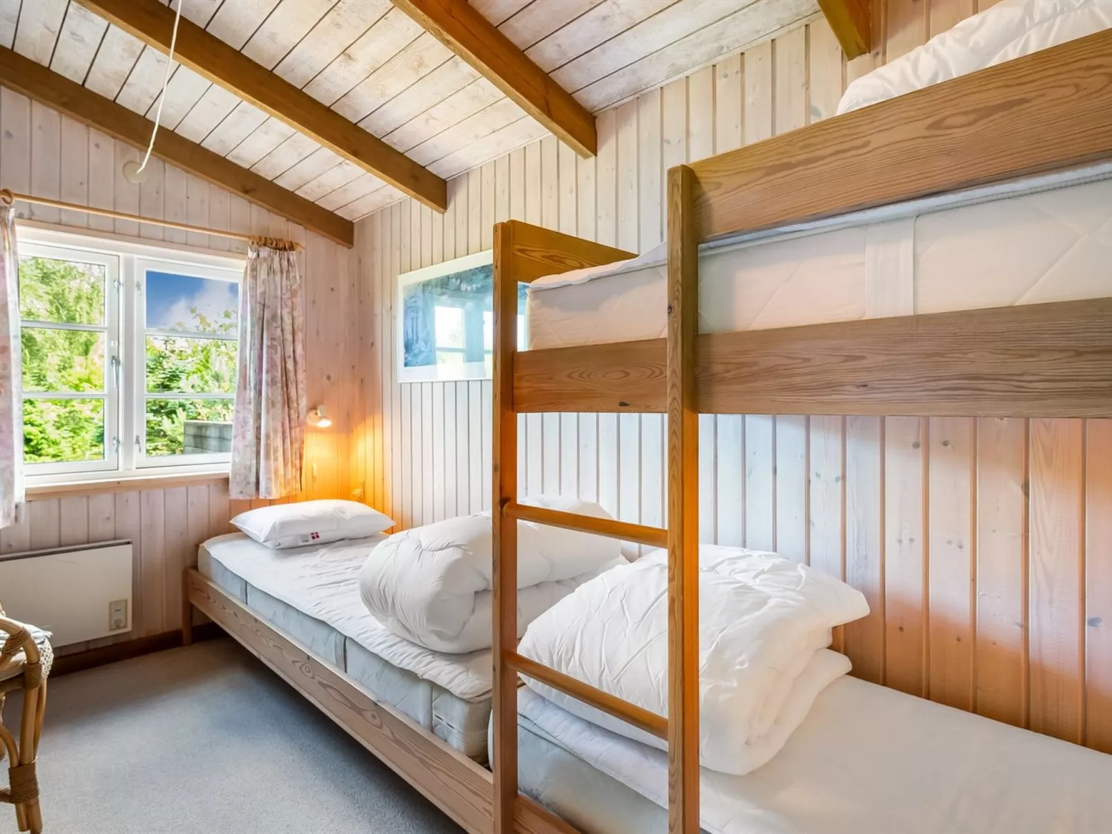 "Jarno" - 150m from the sea-Binnen