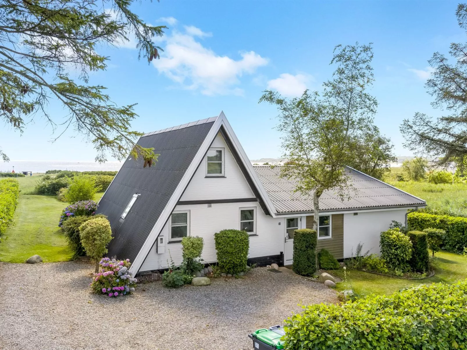 "Murtuz" - 50m from the sea-Buiten