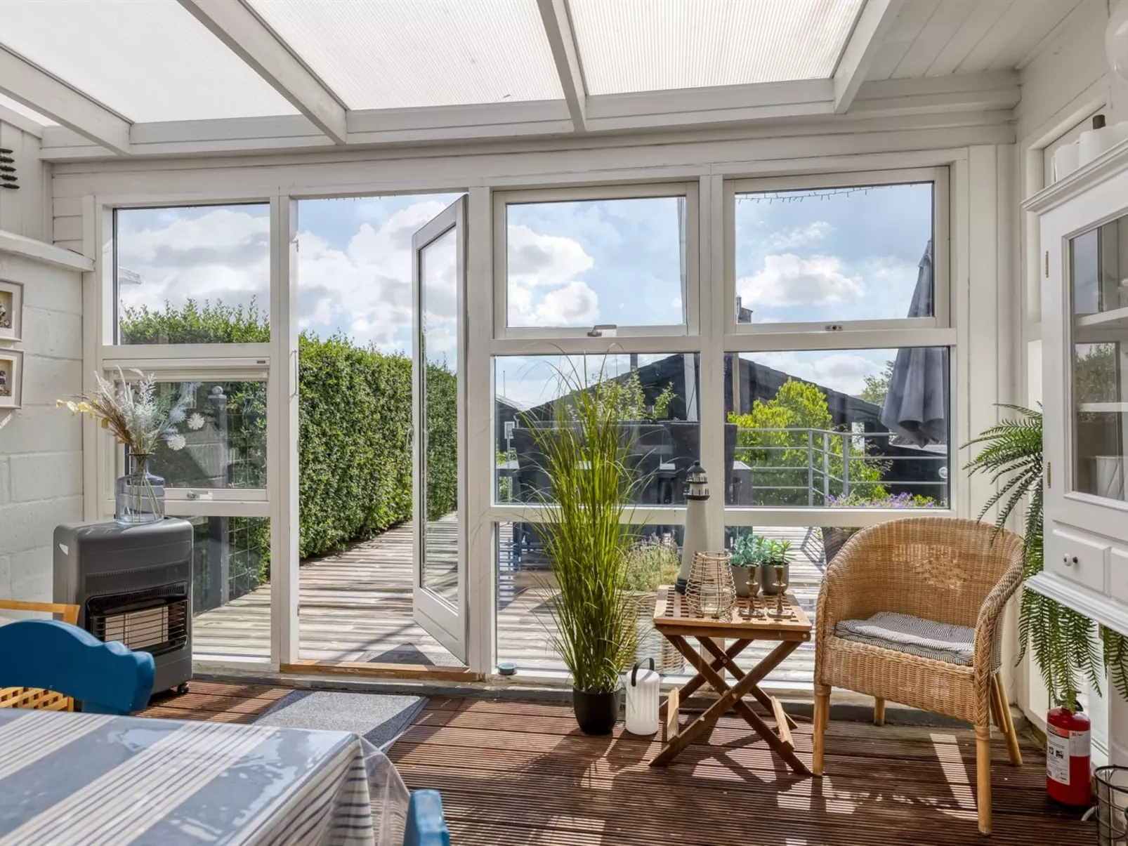 "Delan" - 75m from the sea-Binnen