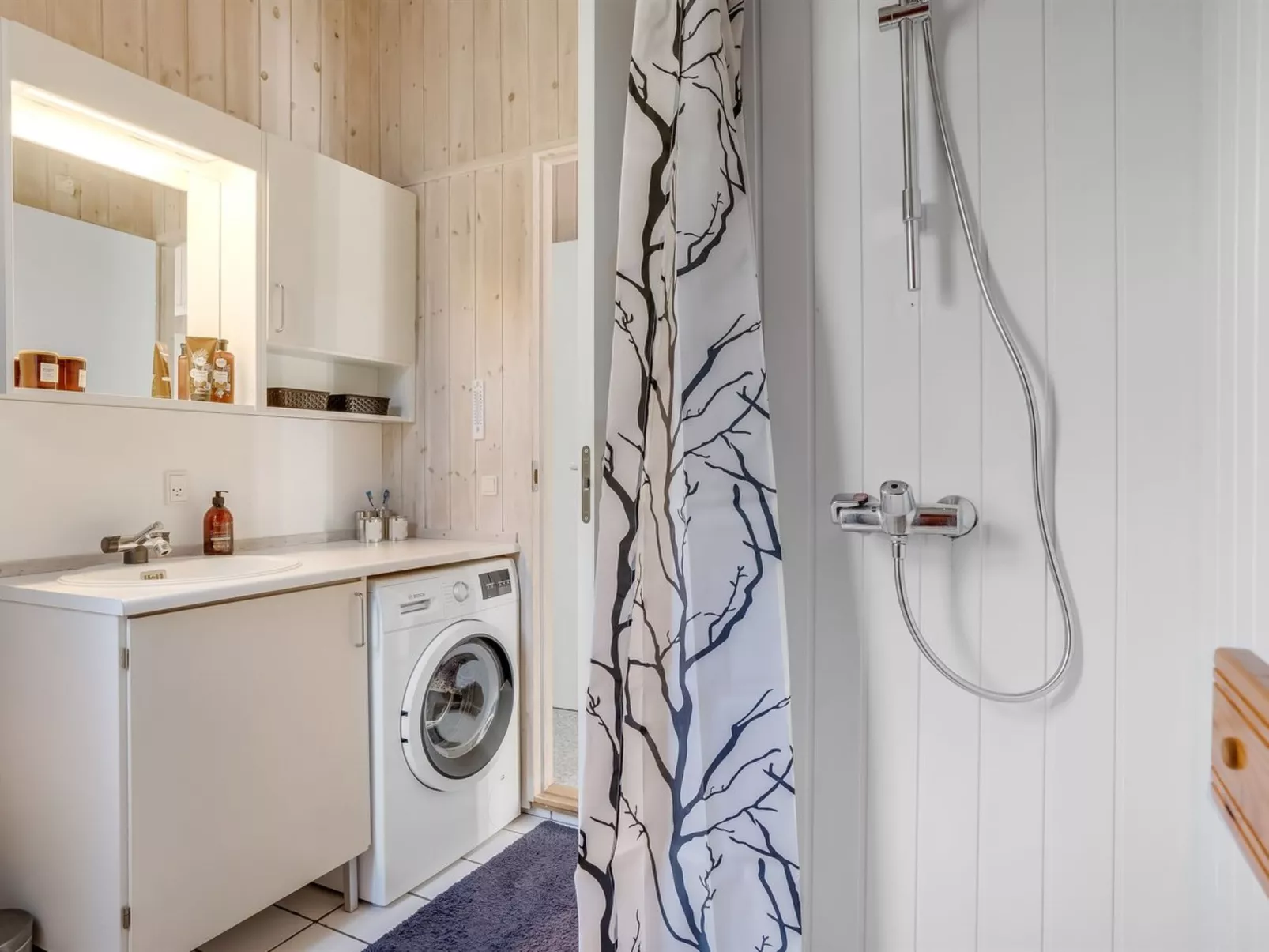 "Marisol" - 250m to the fjord-Binnen