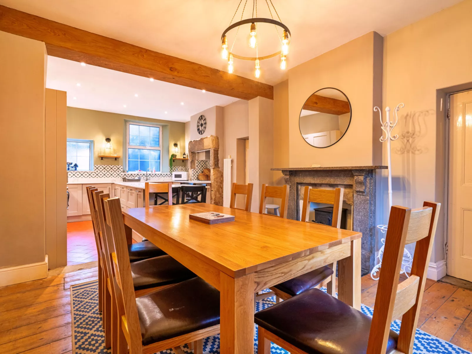 The Cottage at Tideswell-Binnen