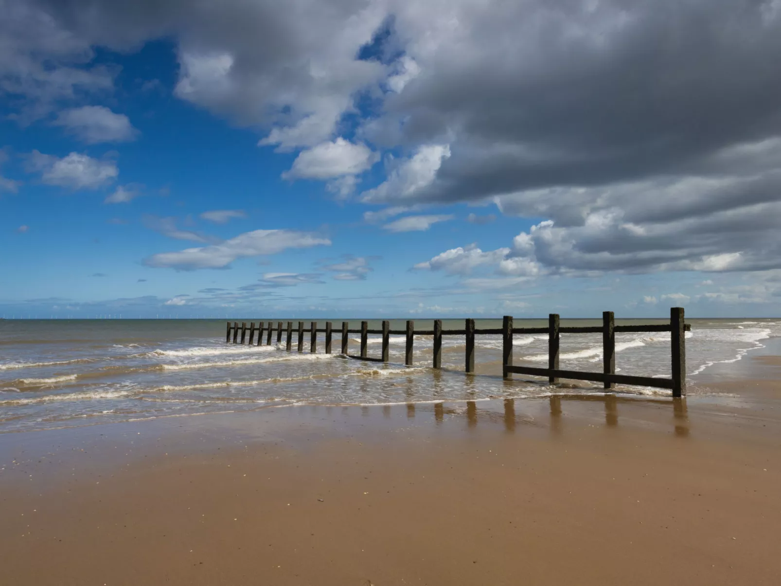 Llys Llewellyn-Binnen