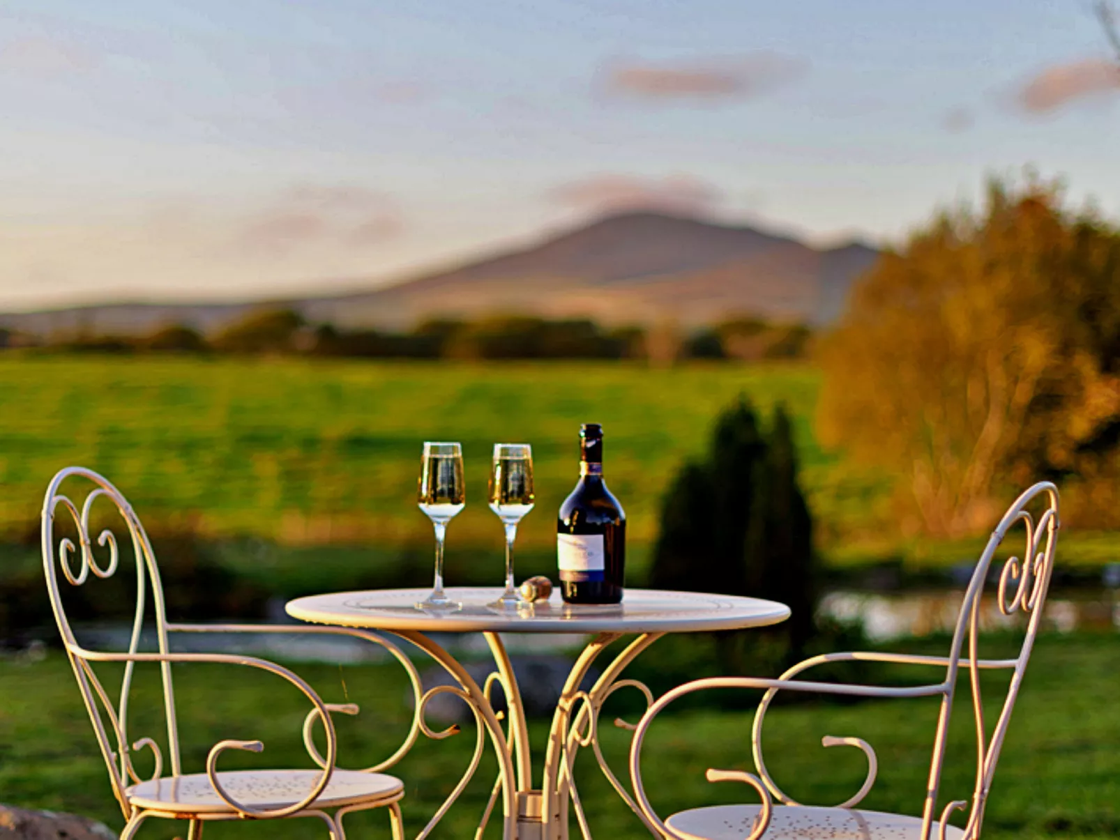 'Angharad' Poachers Hut-Buiten