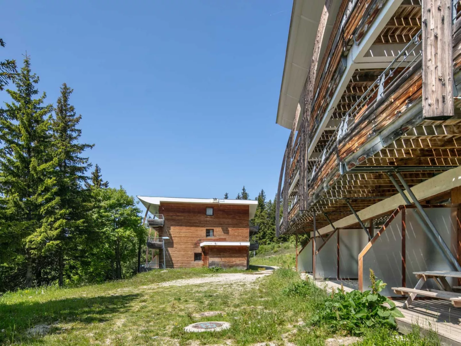 V du Bachat Arolles A-Buiten