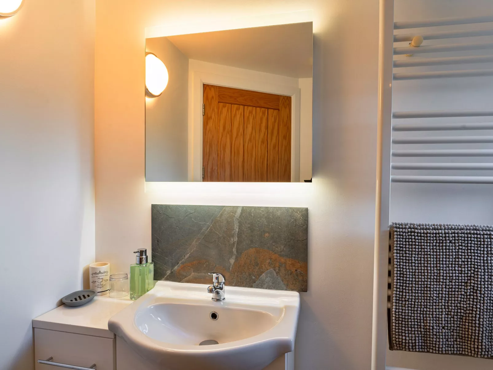 The Barn at Prowses Farm-Binnen