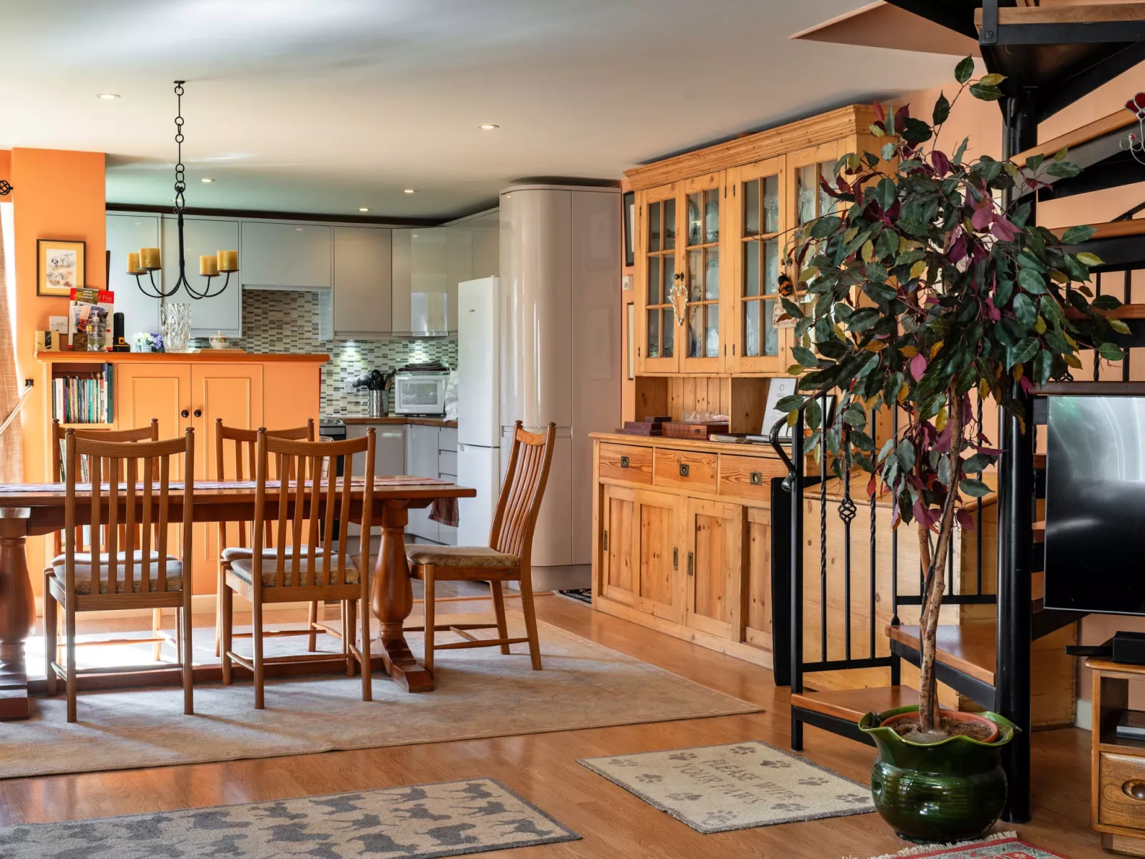 Cherry Tree Cottage-Binnen