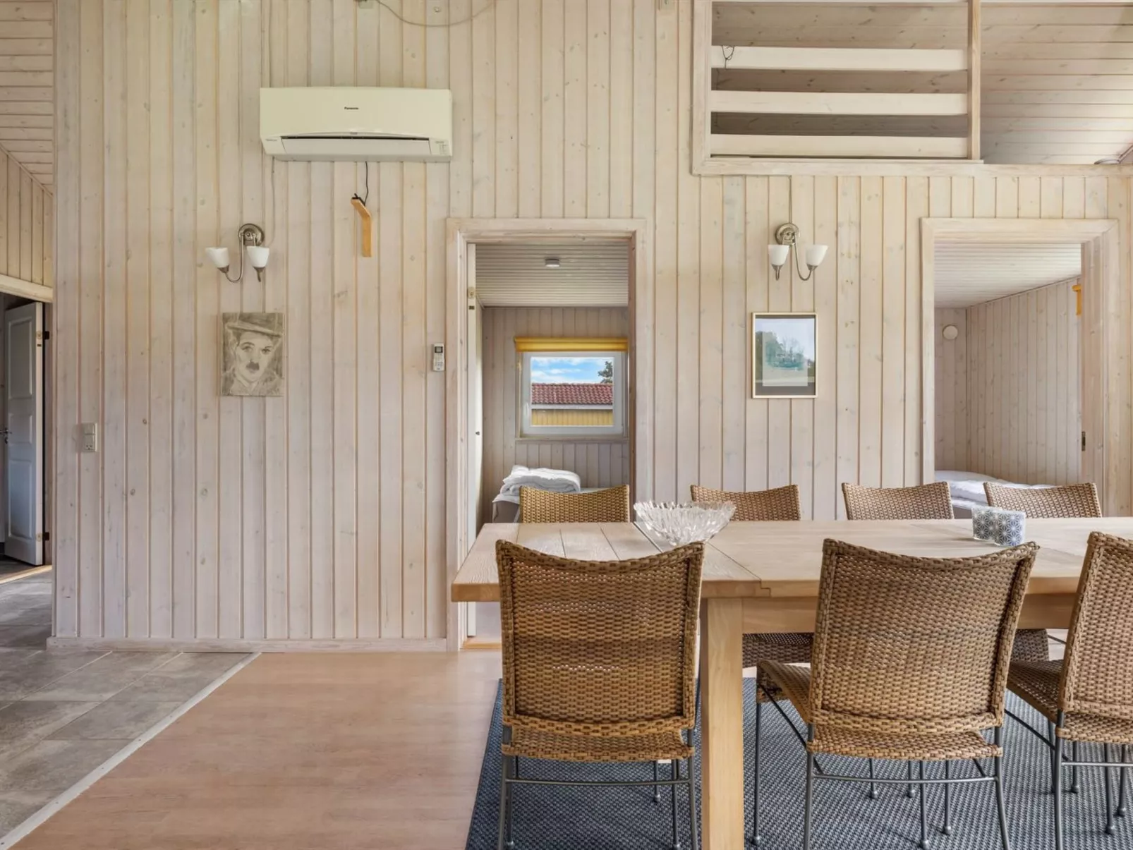 "Solja" - 85m from the sea-Binnen