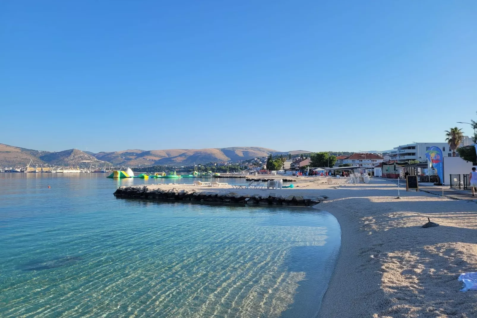 One-Bedroom Apartment (A4)-Sfeer