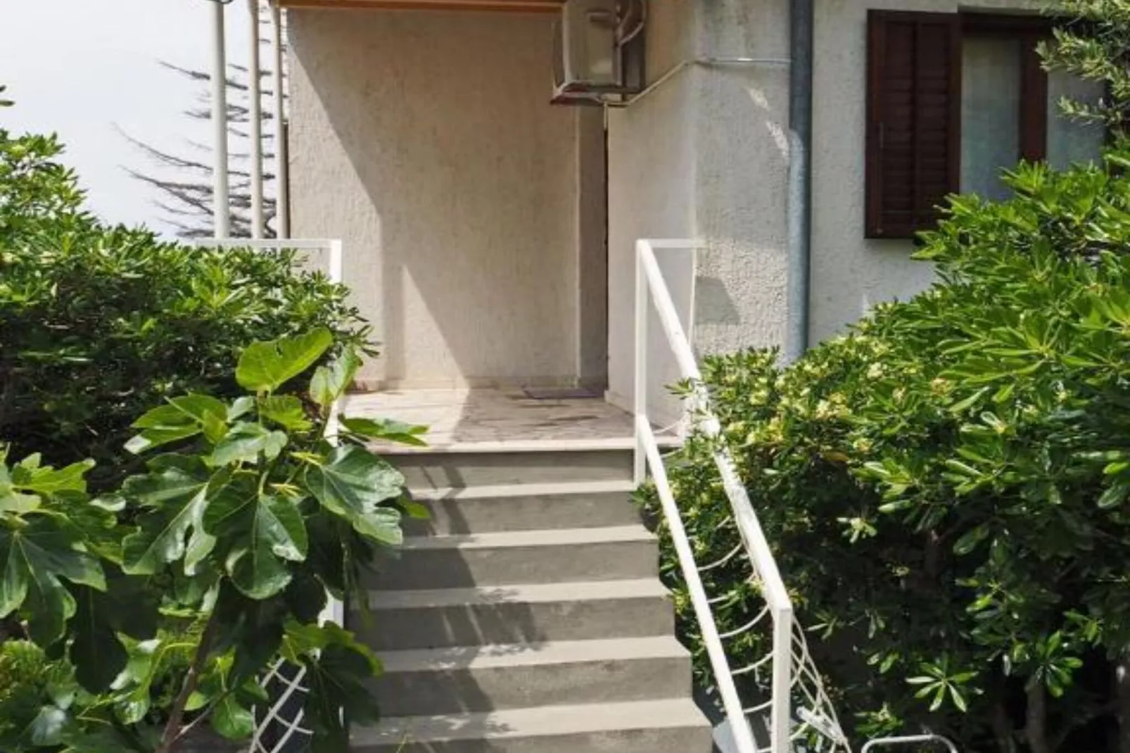 One-Bedroom Apartment With Sea View (A)-Buitenlucht