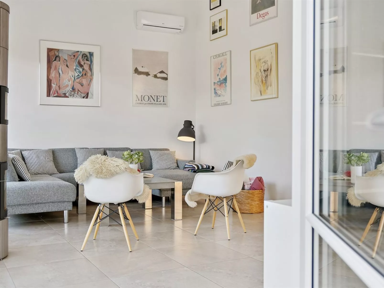 "Alvia" - 1.6km from the sea-Binnen