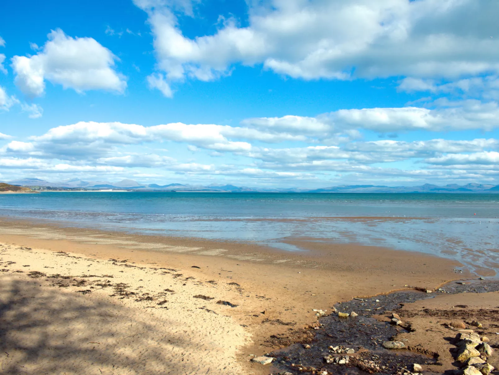 Peace Retreats Apartment - Pwllheli-Buiten