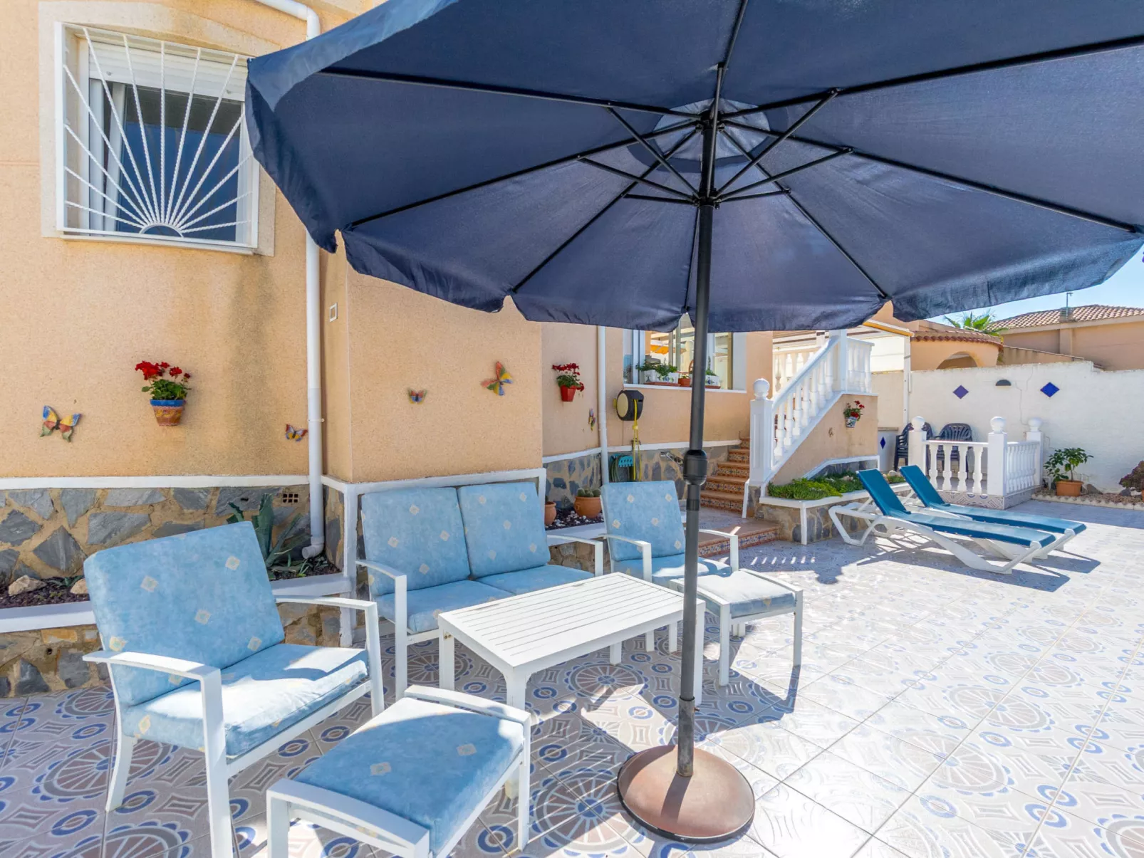 Villa Recorral-Buiten