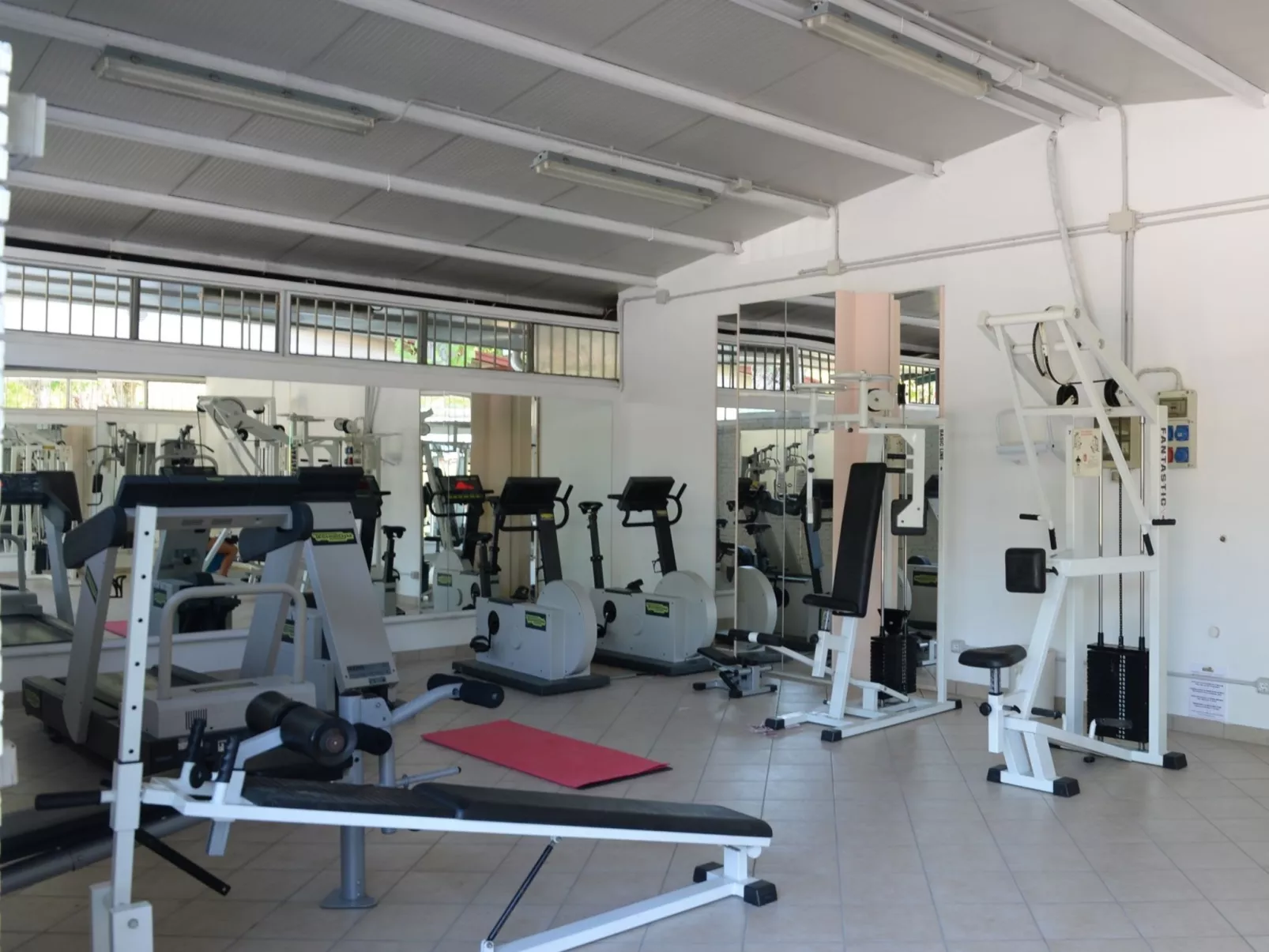 Happy Camp Mobil Homes in Riccione-Binnen