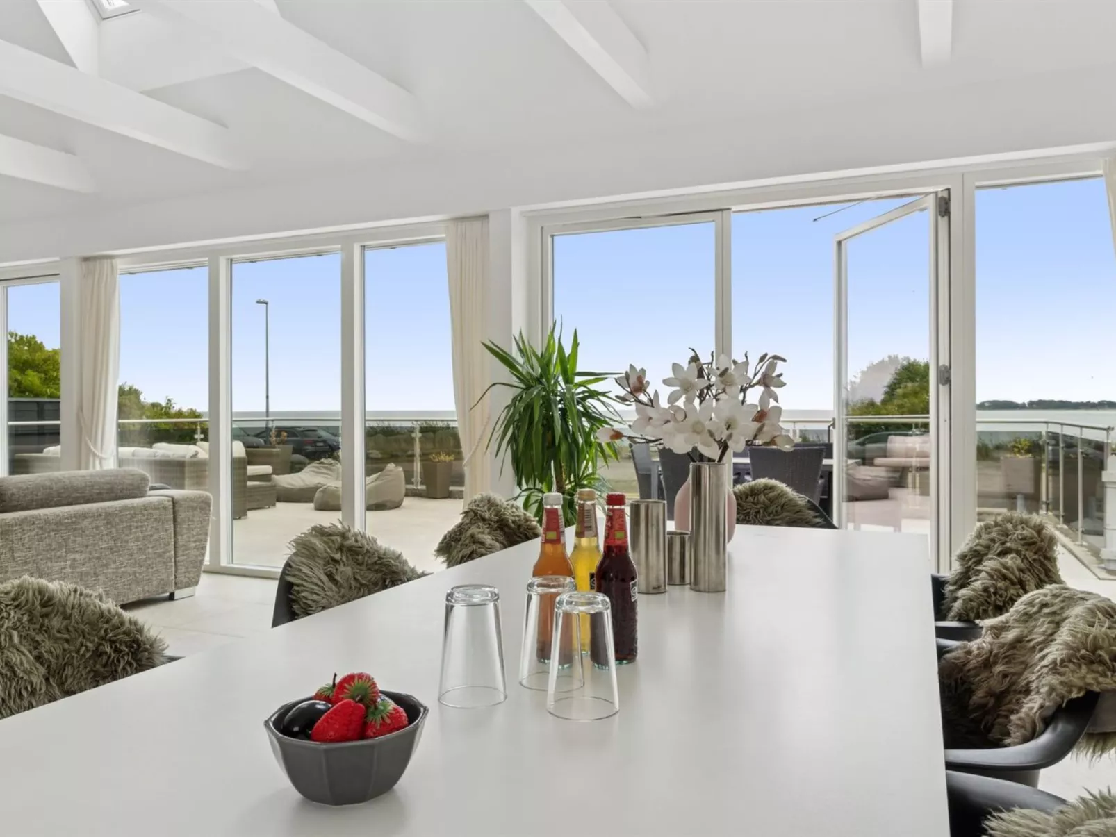 "Rusalina" - 20m from the sea-Binnen