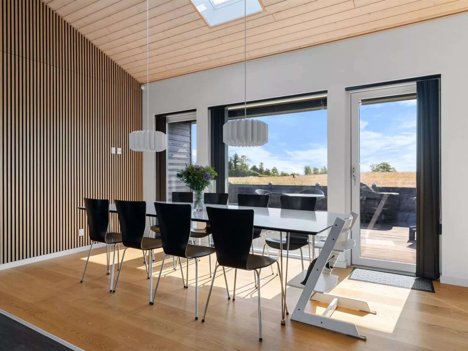 "Konsta" - 300m from the sea-Binnen