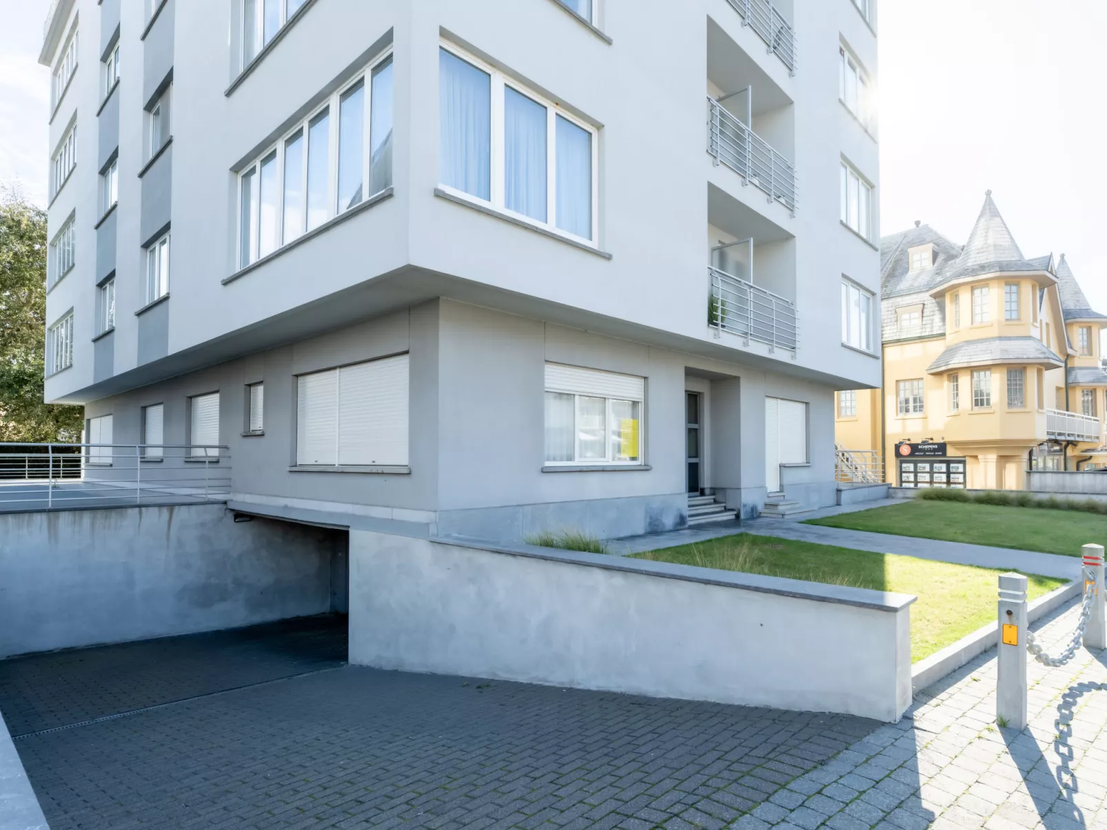 Blanc Rivage with garage-Buiten