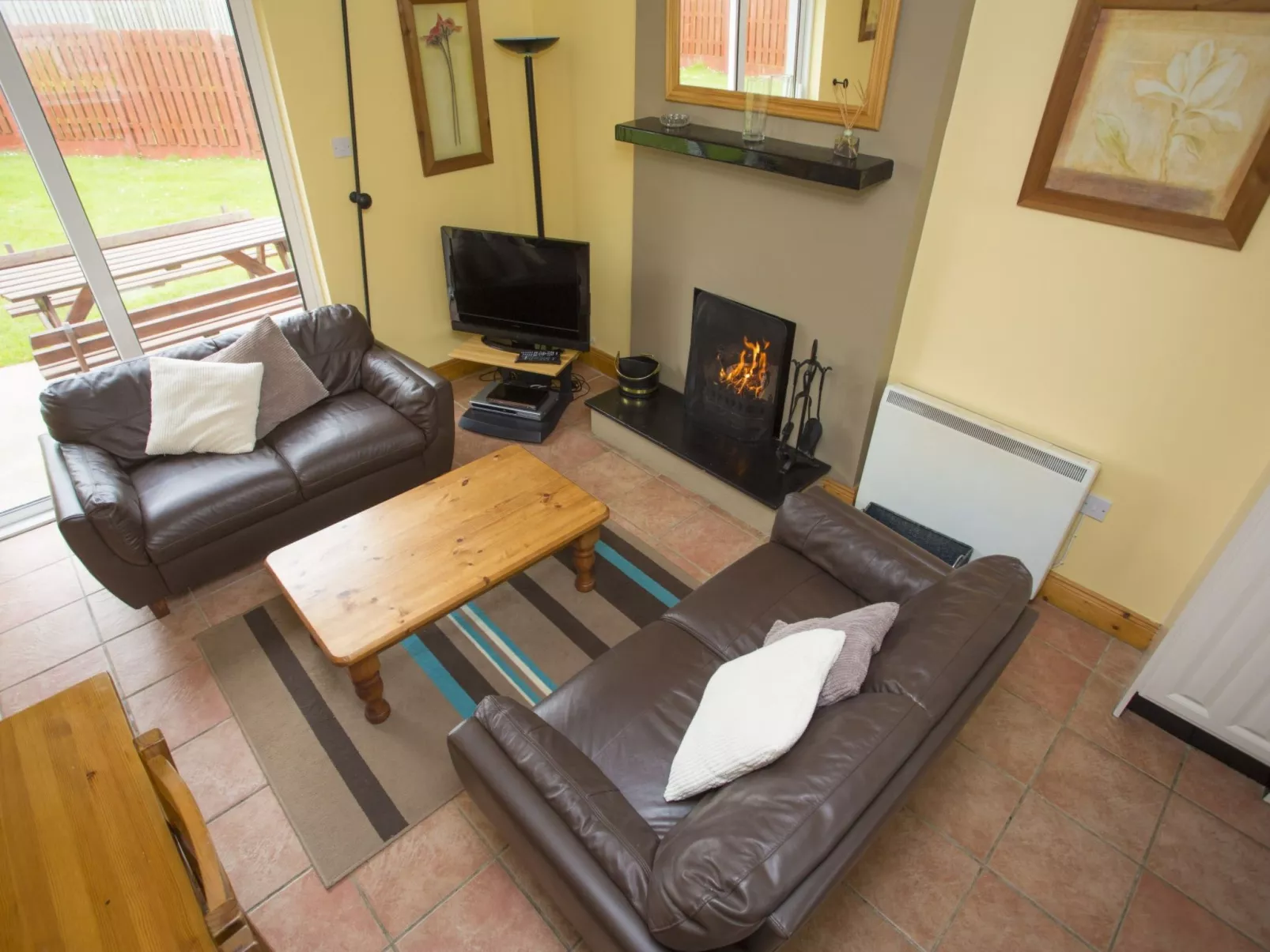 Willow Grove HC No. 3-Binnen