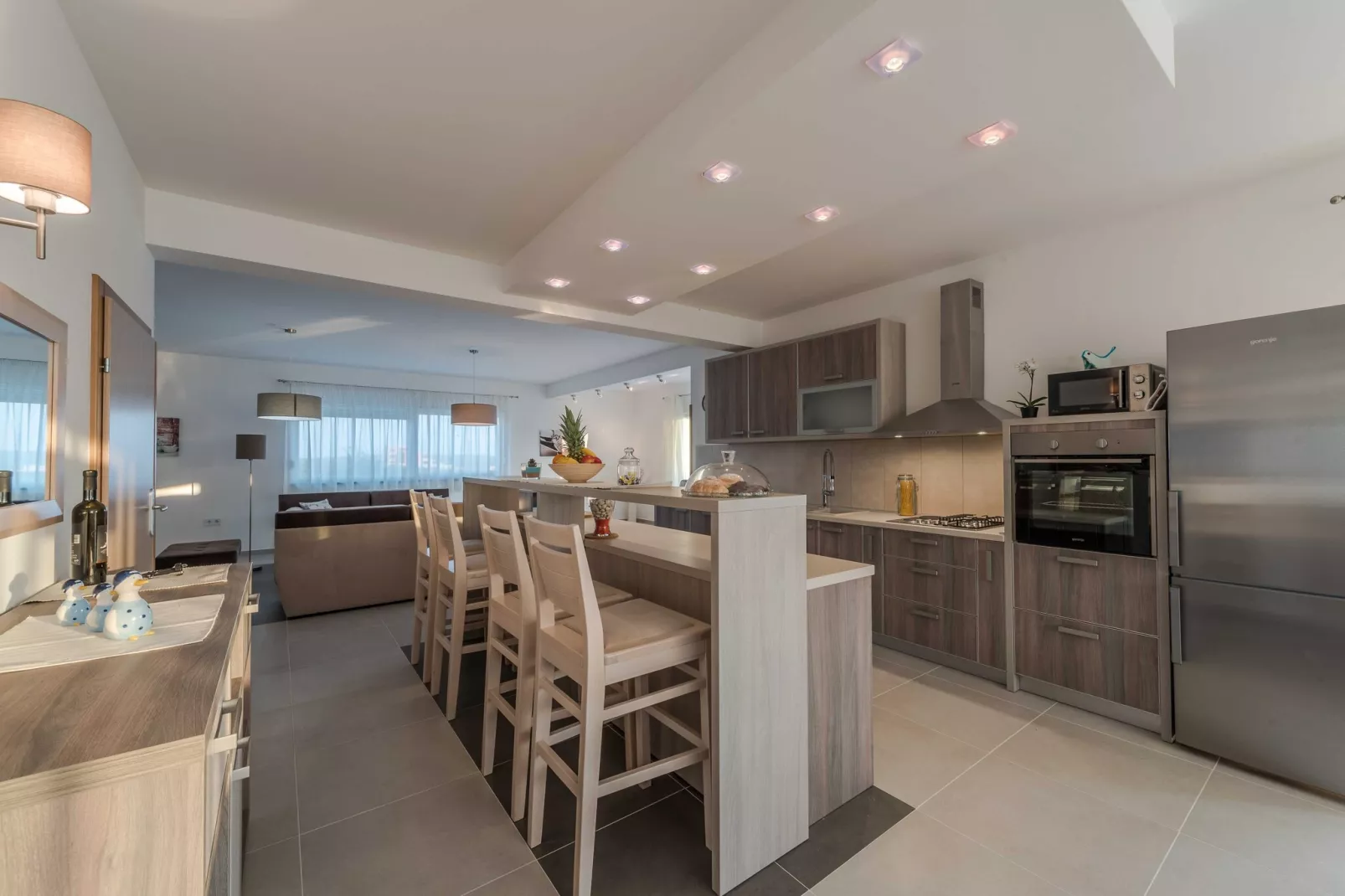 Luxury Escape with Swimming Pool & Modern Design -Deluxe Four Bedroom Villa with Private Pool (Villa 6)-Keuken